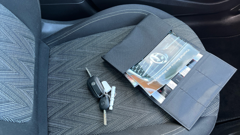 Vauxhall Crossland X 1.2T [110] Griffin 5dr [6 Spd] [Start Stop] Petrol Hatchback